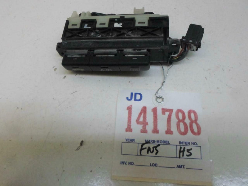 OEM Climate Control Honda Civic 1998 1999 2000 52411